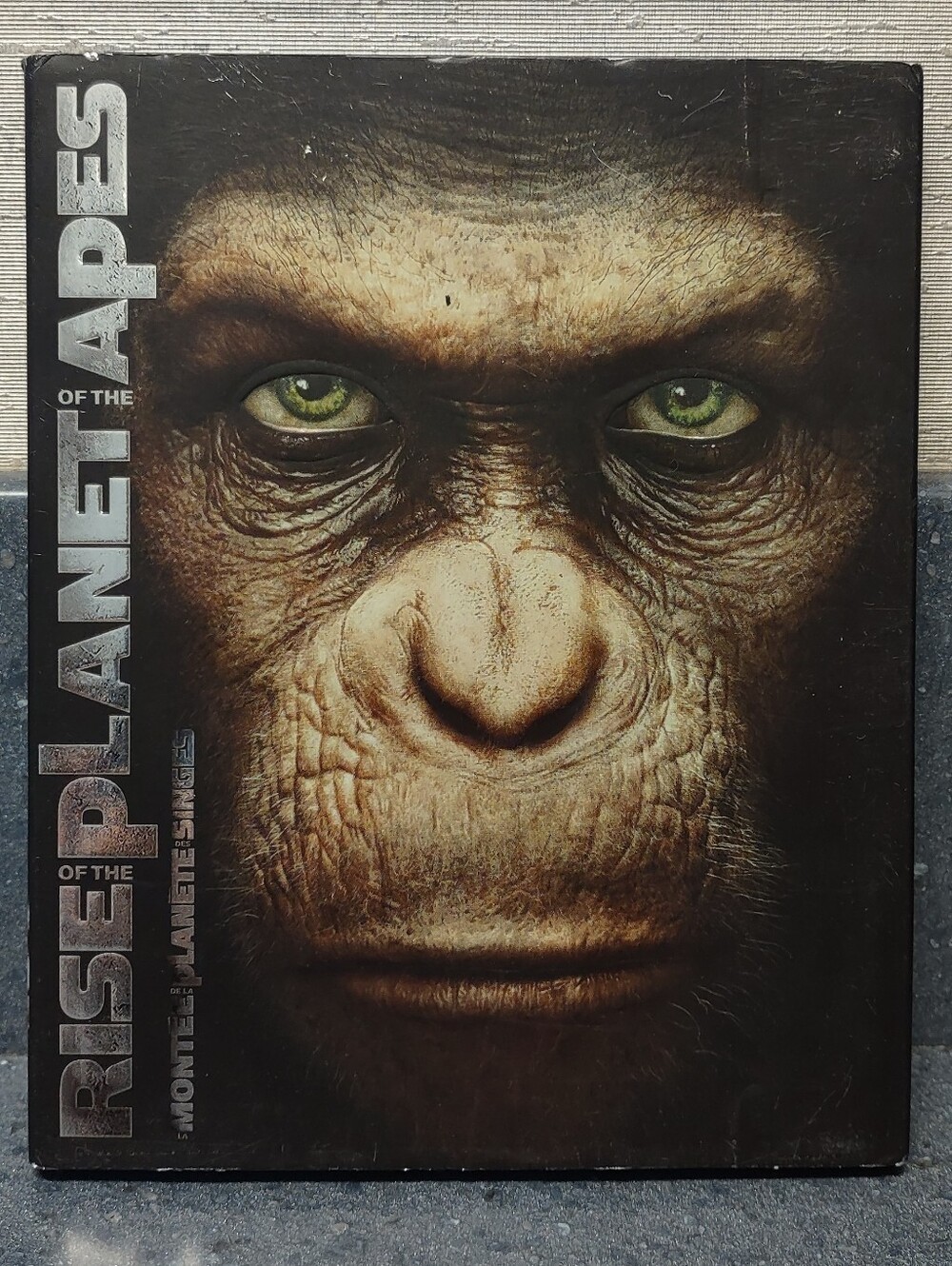 Rise of the Planet of the Apes Blu-ray DVD Combo